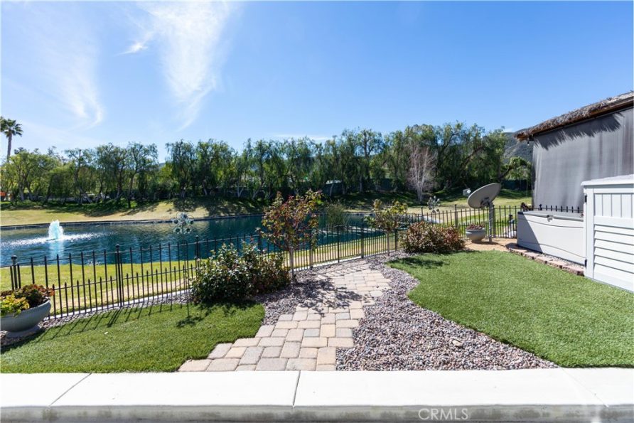 Site 458 ~ Beautiful Water Front! (RV Not Available)